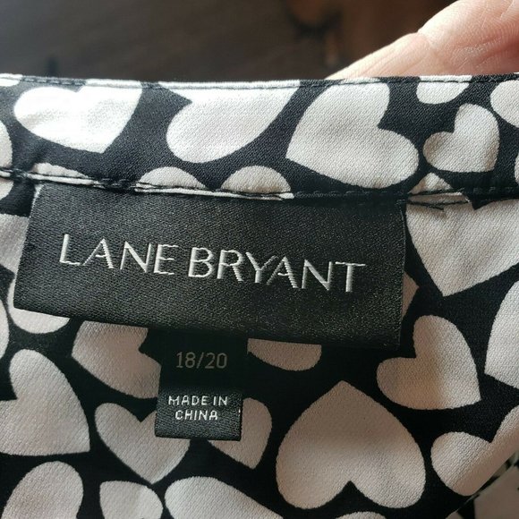 LANE BRYANT Black White HEARTS Print Blouse Womens PLUS 18/20 Split Back Top - Picture 7 of 8